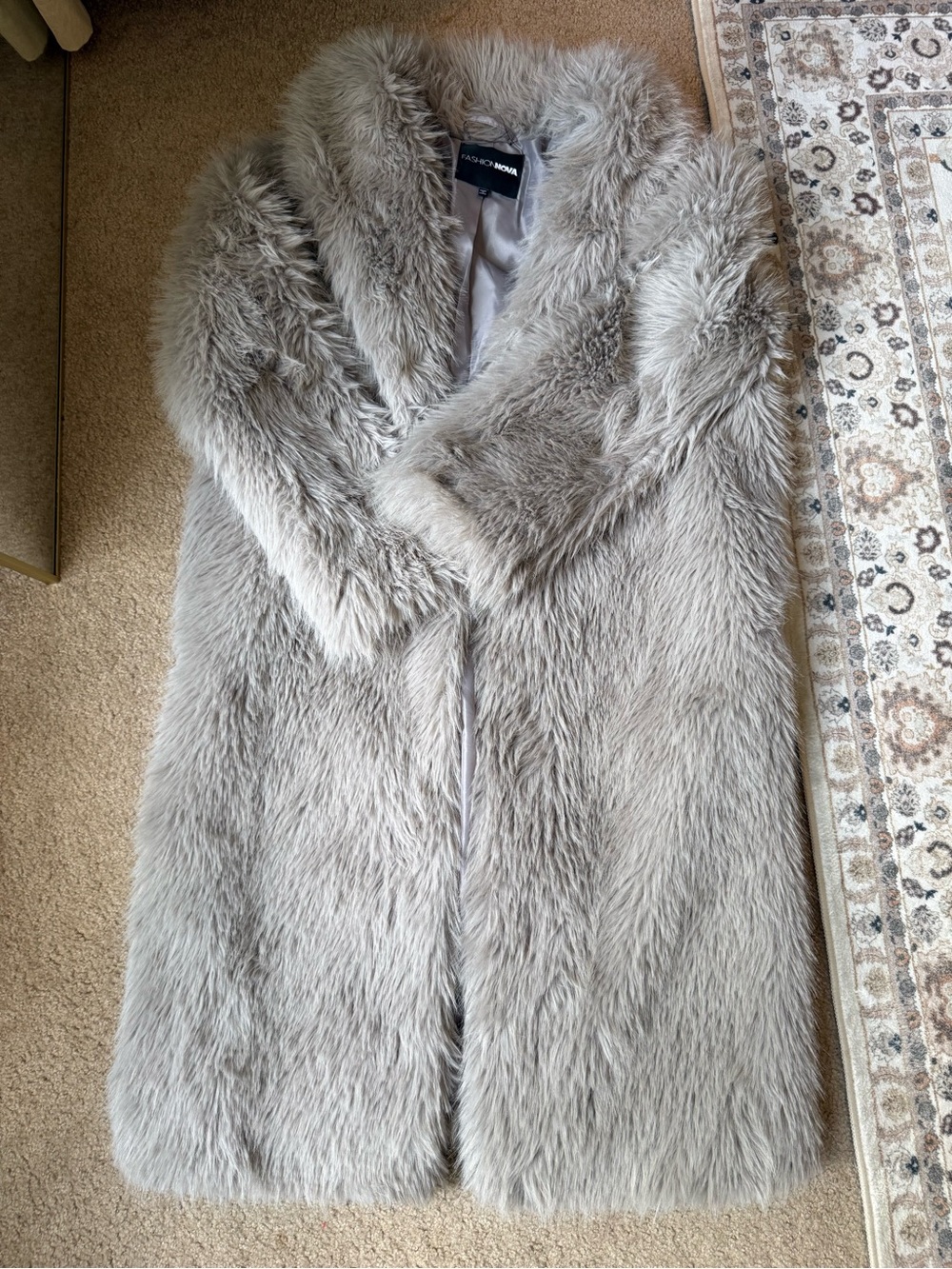 Fashion nova Furry jacket